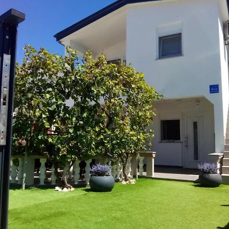 Holiday home Spacious In With Terrace *
